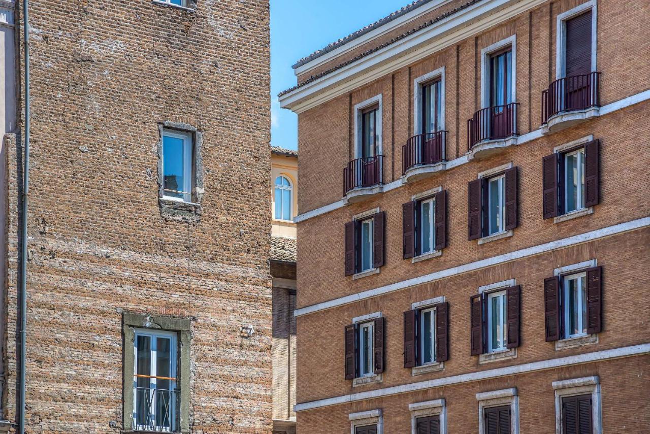 Relais Rione Ponte Hotel Rome Exterior photo