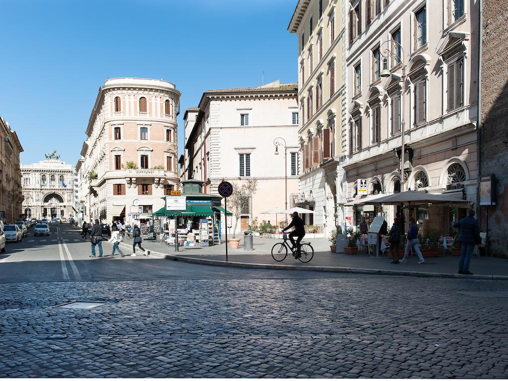 Relais Rione Ponte Hotel Rome Exterior photo