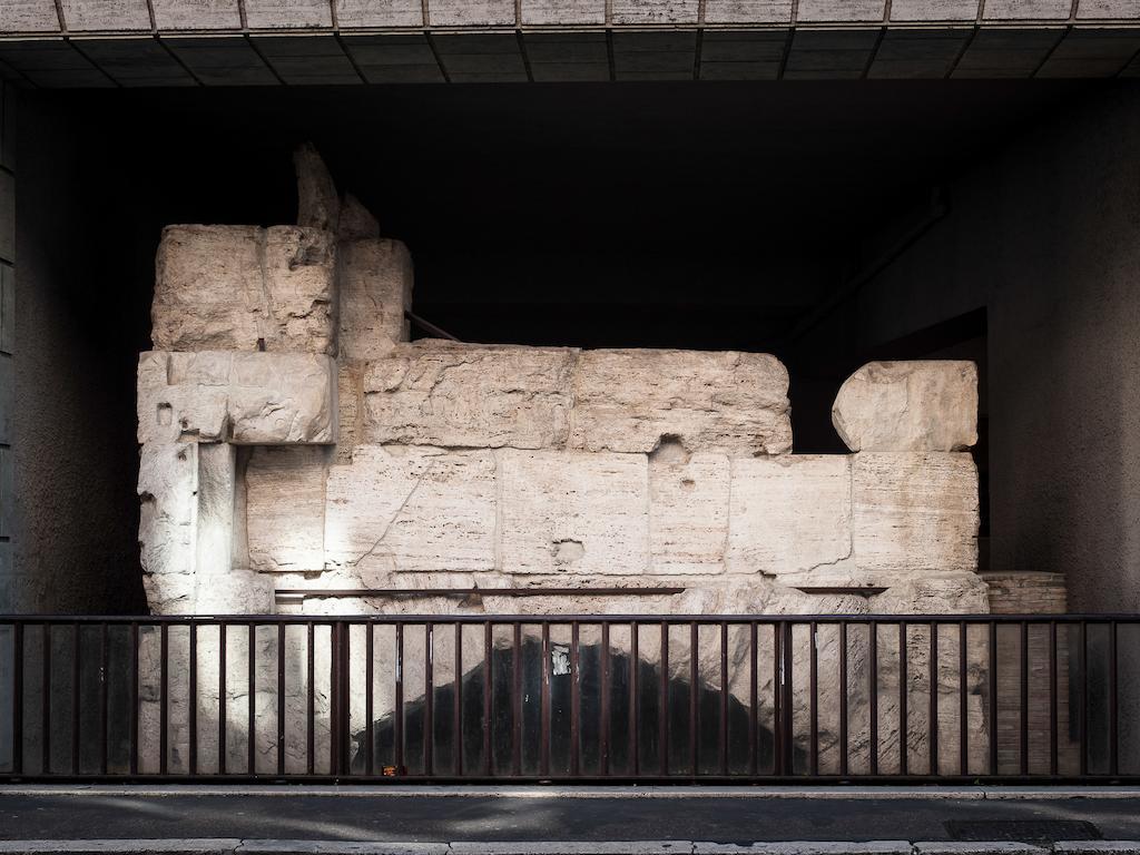 Relais Rione Ponte Hotel Rome Exterior photo